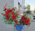 Tombstone decoration with red roses - composition + bouquet