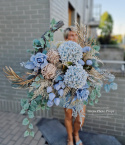 Tombstone decoration with beautiful hydrangea