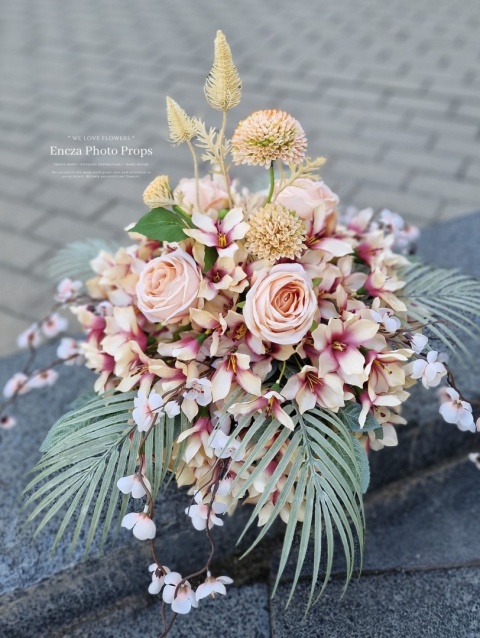 Tombstone decoration - Lilies Tombstone decoration - Lilies