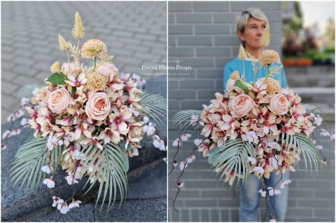 Tombstone decoration - Lilies Tombstone decoration - Lilies