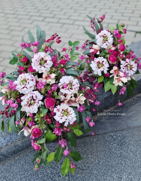 Tombstone decoration - ZINNIAS - Composition + Bouquet Tombstone decoration - ZINNIAS - Composition + Bouquet
