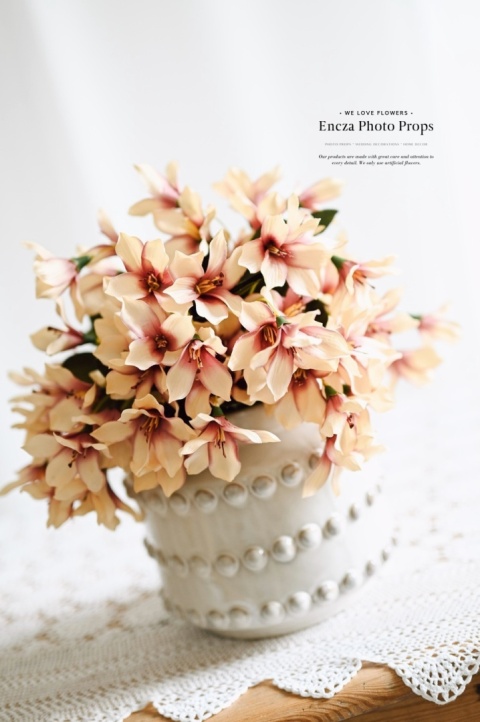 Field lily - bouquet - Spring Field lily - bouquet - Spring