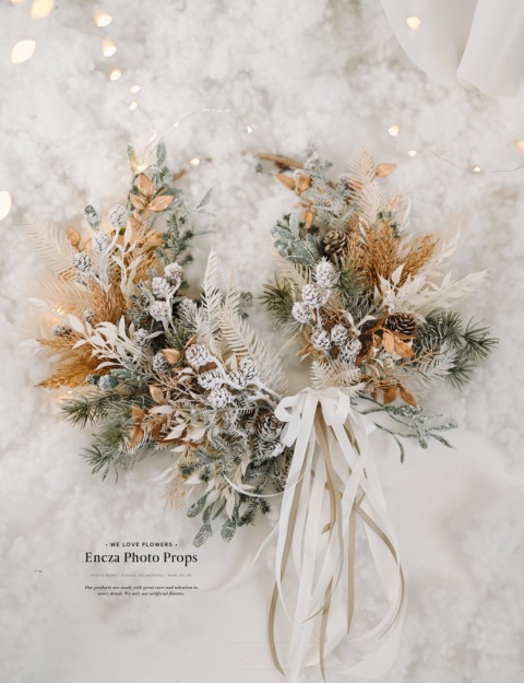 Set: hanging wreath, decorative wreath + flower box