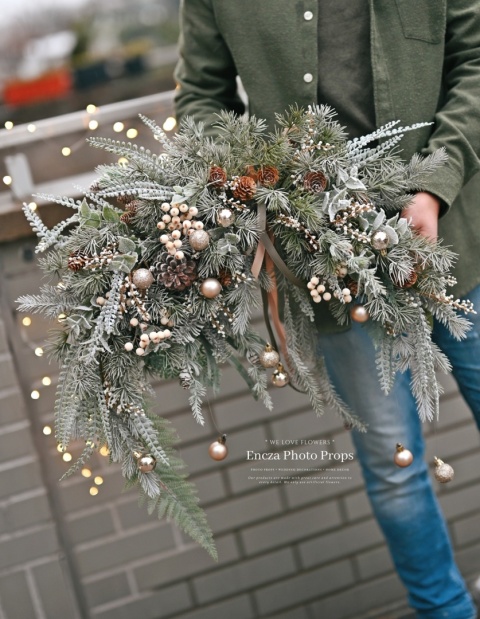 Księżyc świąteczny - 65 cm