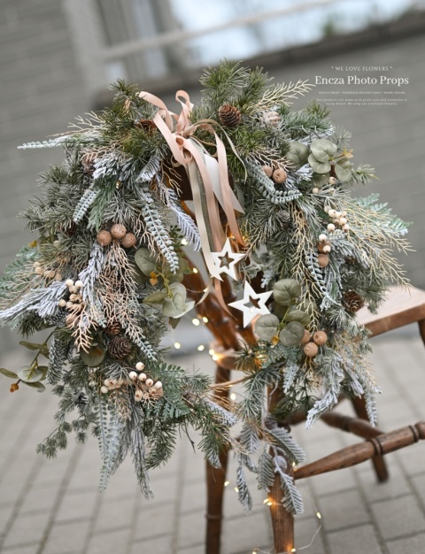 Świąteczny wianek asymetryczny - 60 cm