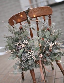 Świąteczny wianek asymetryczny - 55 cm