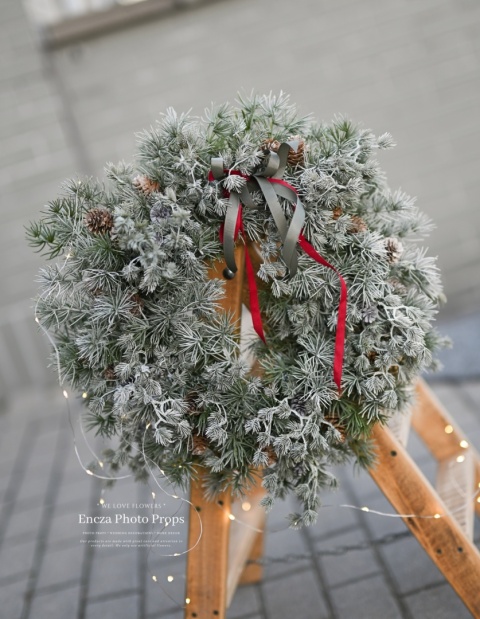 Świąteczny wianek symetryczny - ok 50 cm