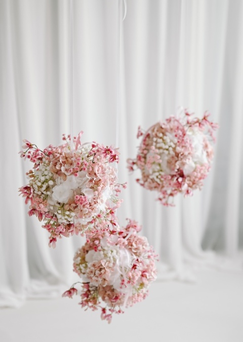 Flower balls + wreath